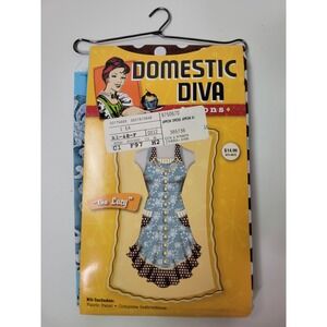 New Domestic Diva Aprons Cut Sew Kit The Lucy 975-0670